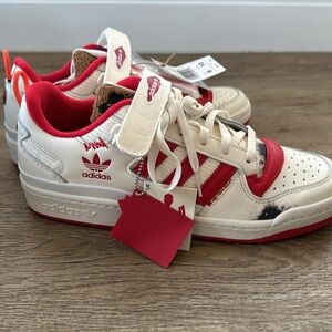 Home Alone Adidas - us men 9 - us women 10 - j 9 - uk 8.5